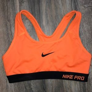 nike sports bra